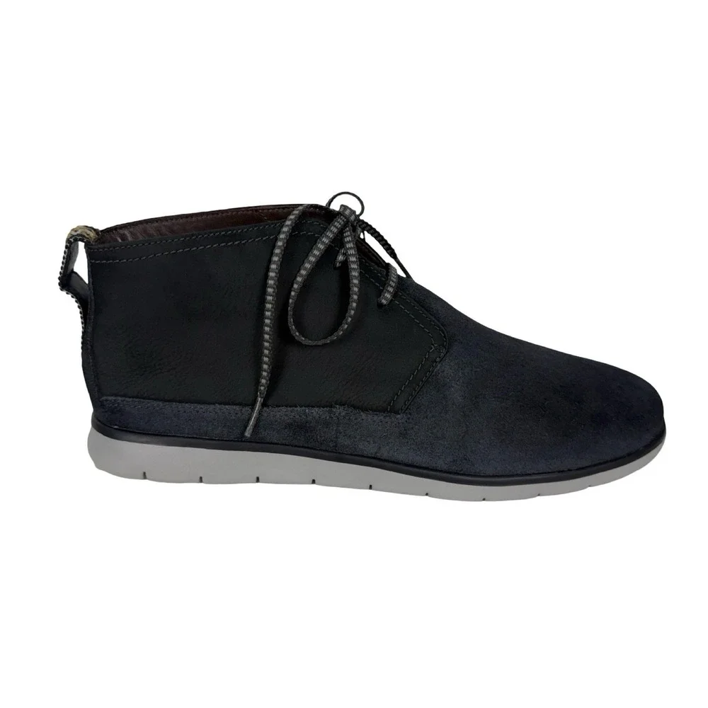 UGG Freamon Suede Chukka Boots Mens US 12 Black Gray Comfort Preppy Leather